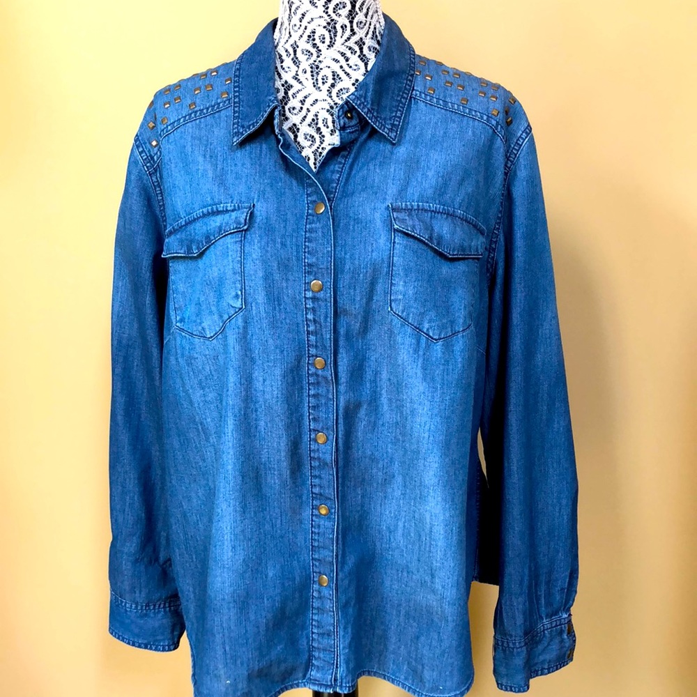 PLUS.INC Studded  Denim Shirt Long Sleeve. Size 20W.